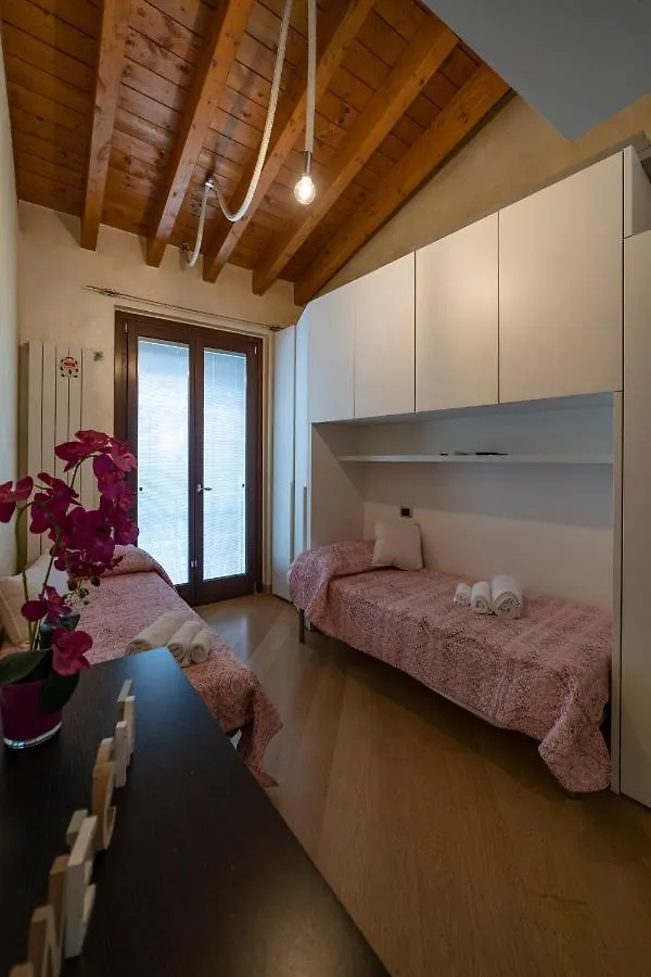 Apartment Diamond Suite Sulzano