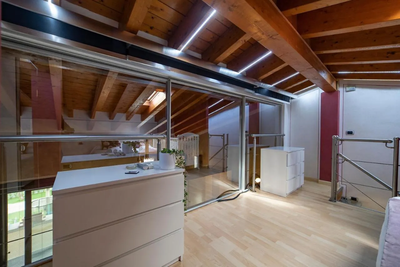 Diamond Suite Sulzano Apartment