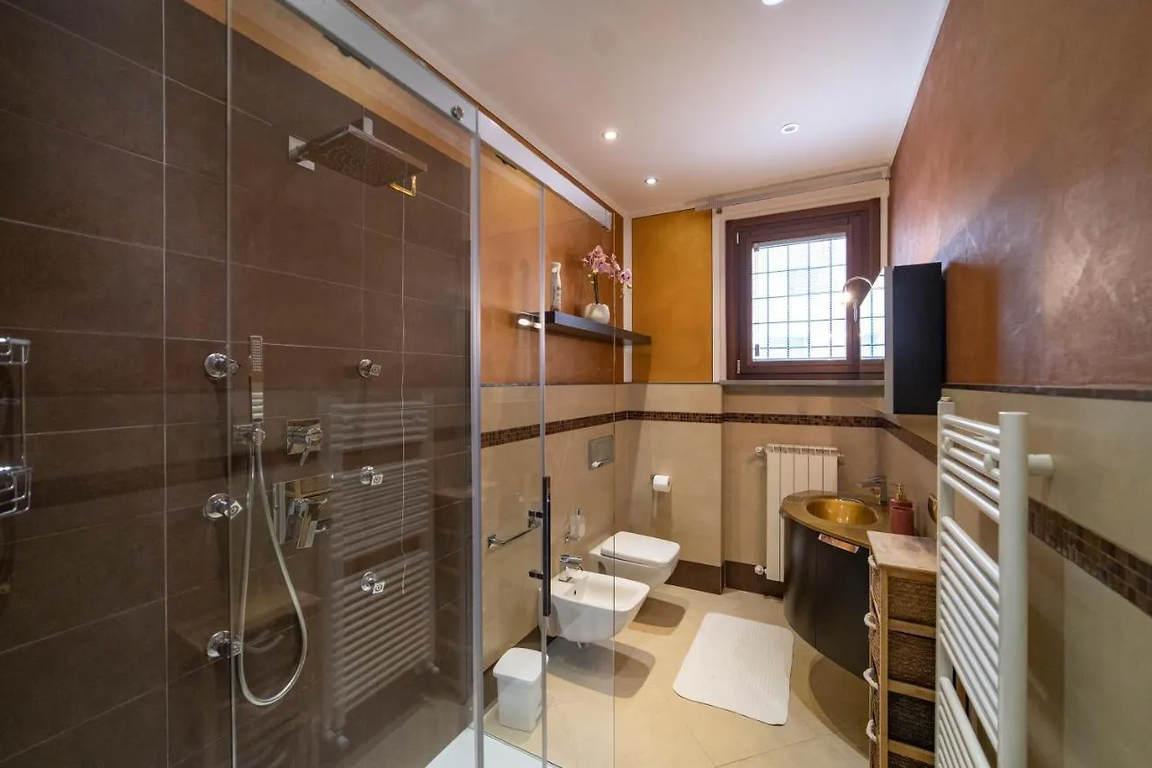 Diamond Suite Sulzano Apartment
